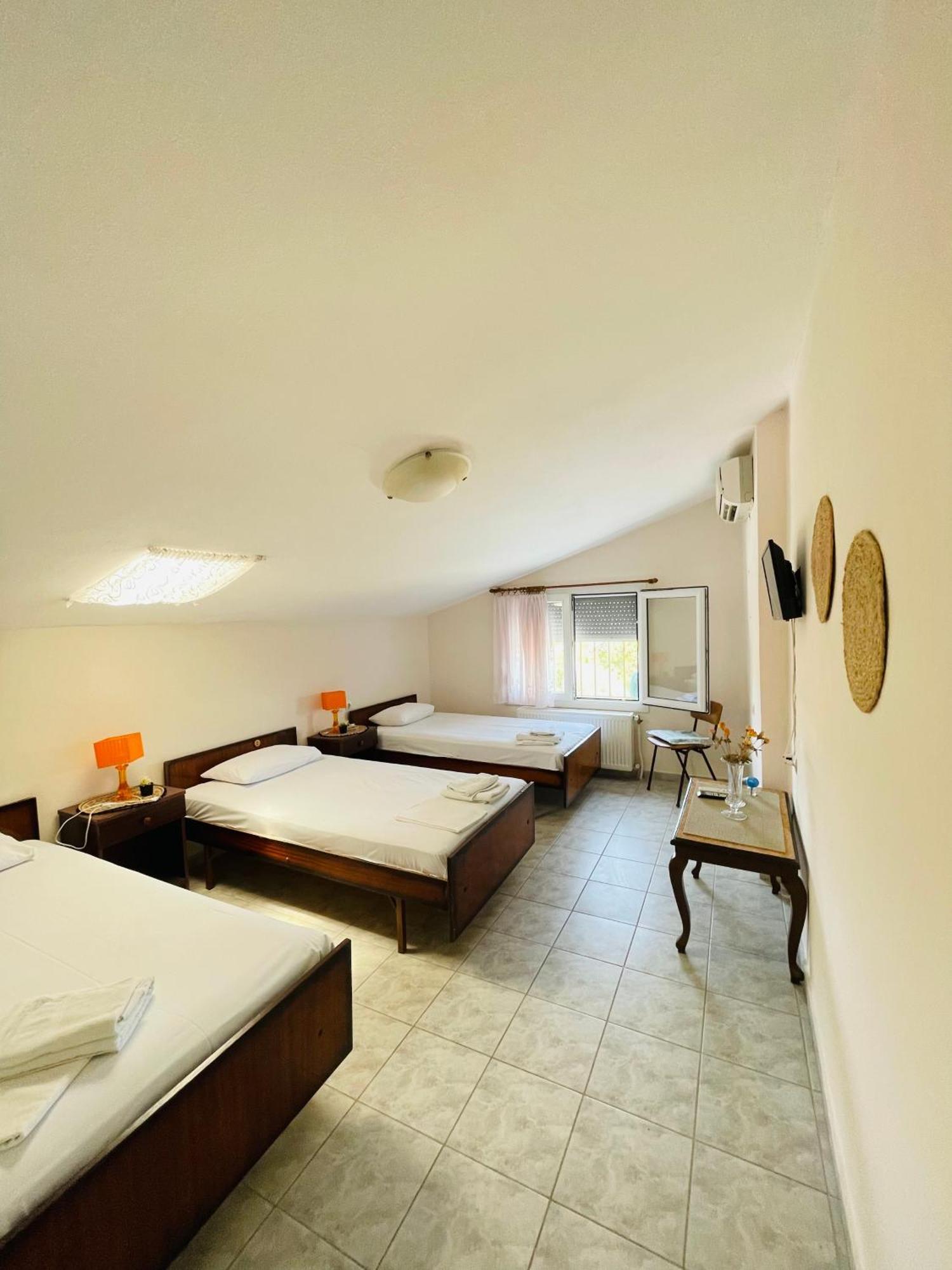 Aktaion Hotel Skala Alykis Extérieur photo